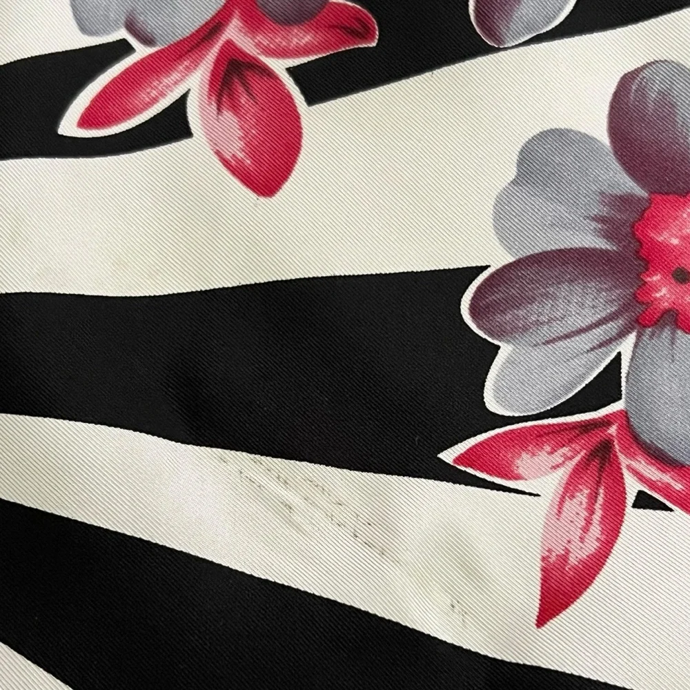 AUTH VTG Christian Dior Dolls Logo Floral Print Silk Large Square Scarf Top
